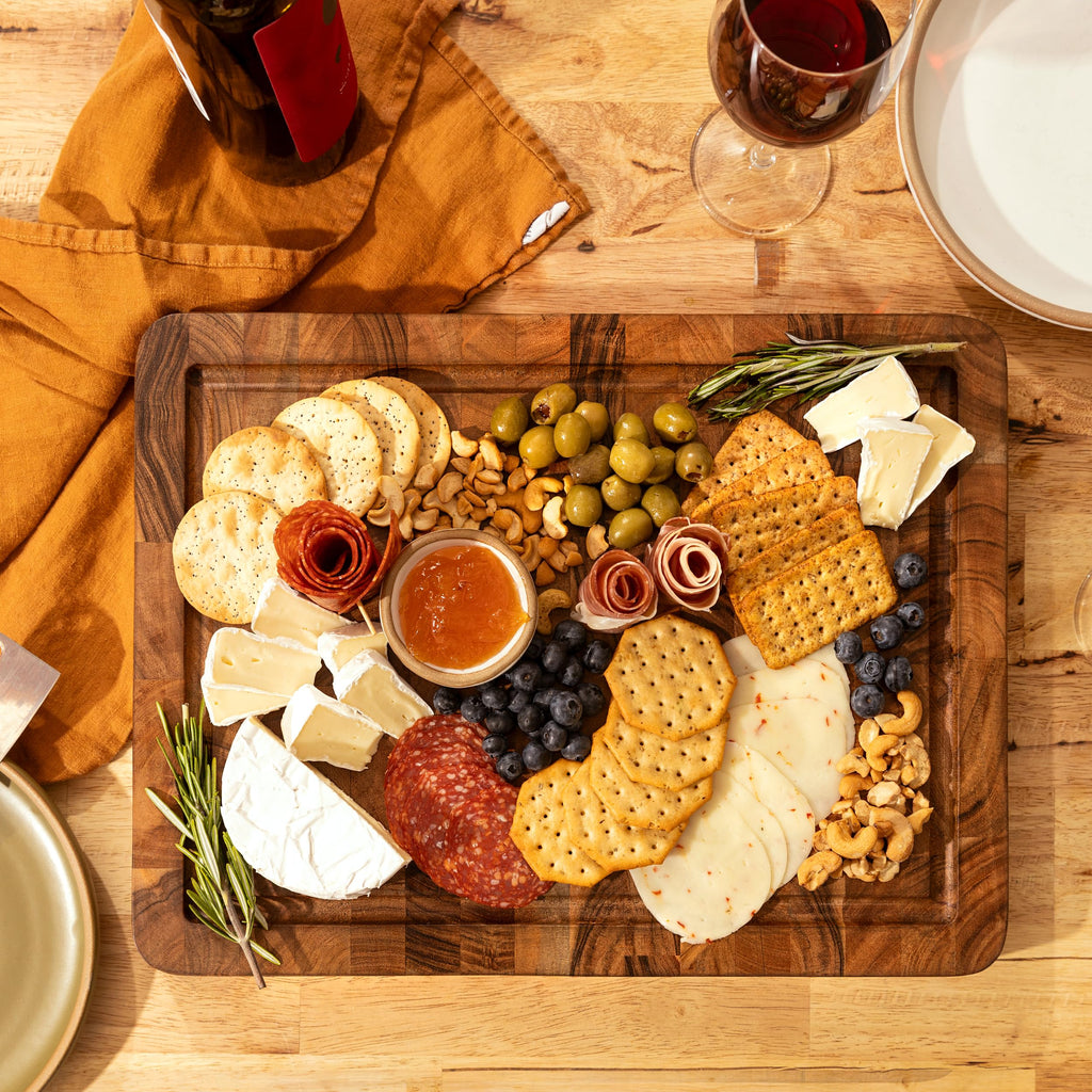 Large Acacia End Grain Wood Cutting Board with Juice Grooves and Handles, Thick Heavy-Duty Wooden Chopping Board, Extra Large Butcher Block for Kitchen - Carving Board and Cheese Board